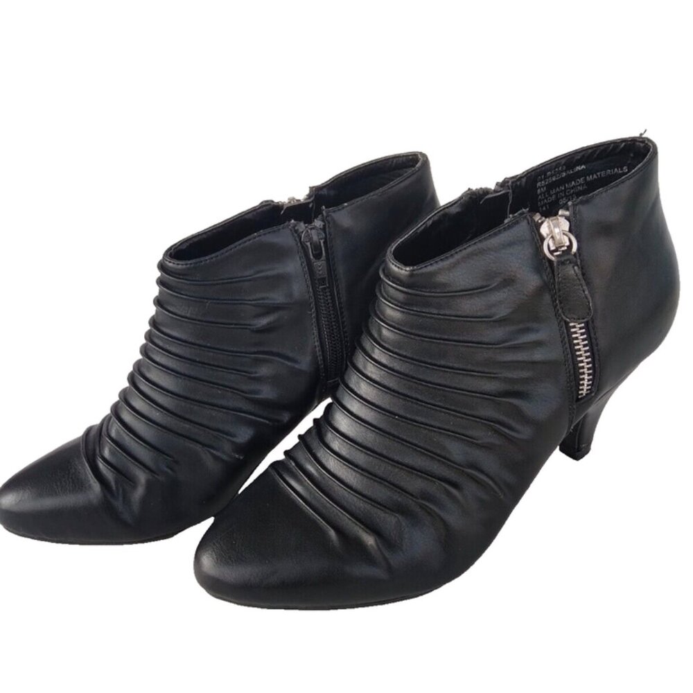Rialto ankle boots size 8 - see description